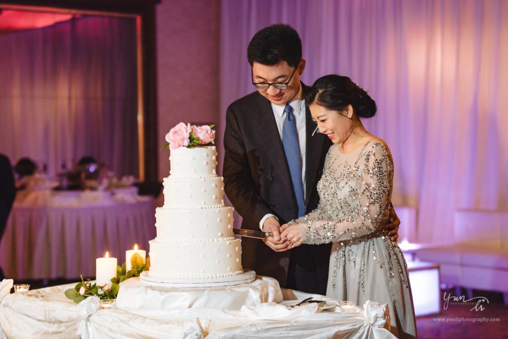 Crest Hollow Country Club Wedding-Long Island Wedding Photographer-Yun Li Photography