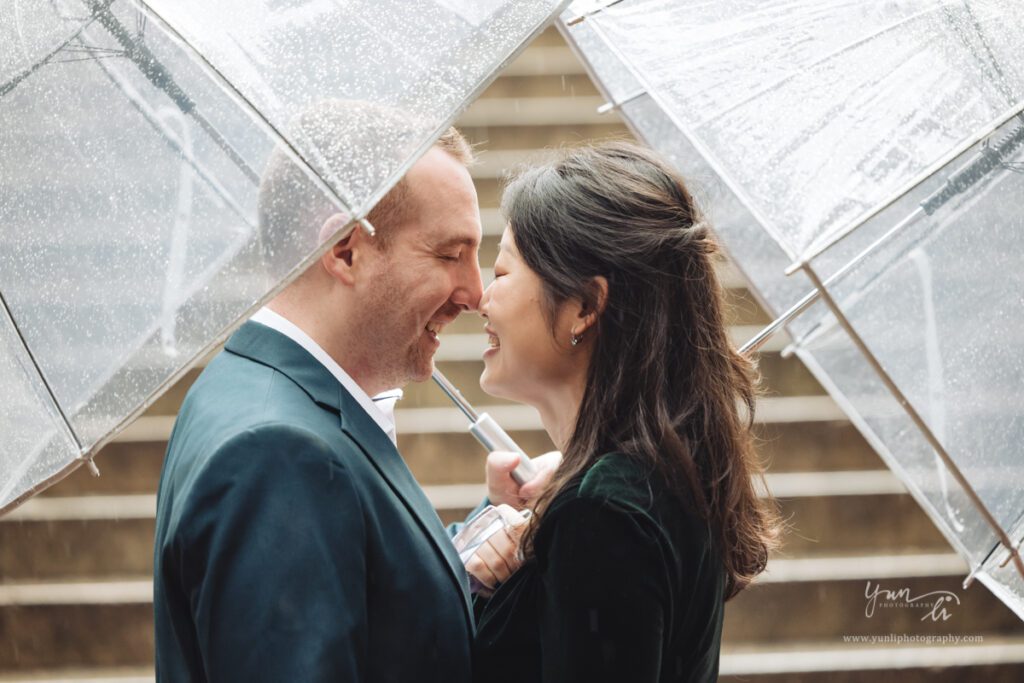Engagement Pictures in the Rain at Central Park - New York Wedding Photographer - Yun Li Photography