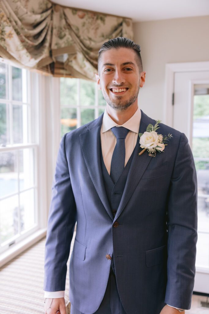 Groom's prep - Long Island Wedding Photography - Yun Li Photography