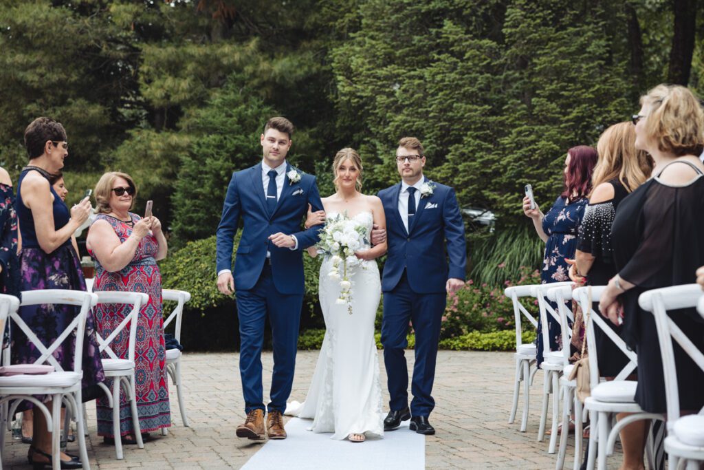 Backyard Wedding Ceremony - Long Island Wedding Photography - Yun Li Photography
