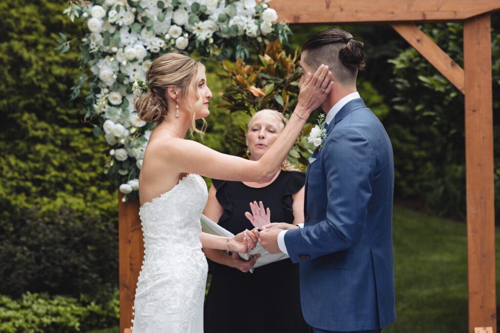 Backyard Wedding Ceremony - Long Island Wedding Photography - Yun Li Photography