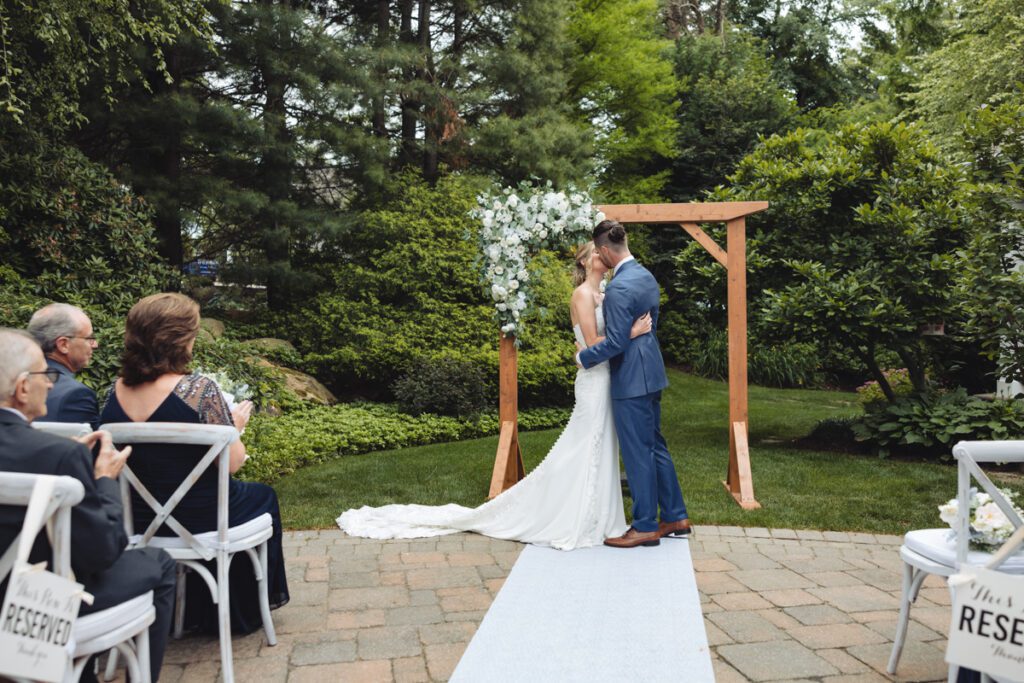 Backyard Wedding Ceremony - Long Island Wedding Photography - Yun Li Photography