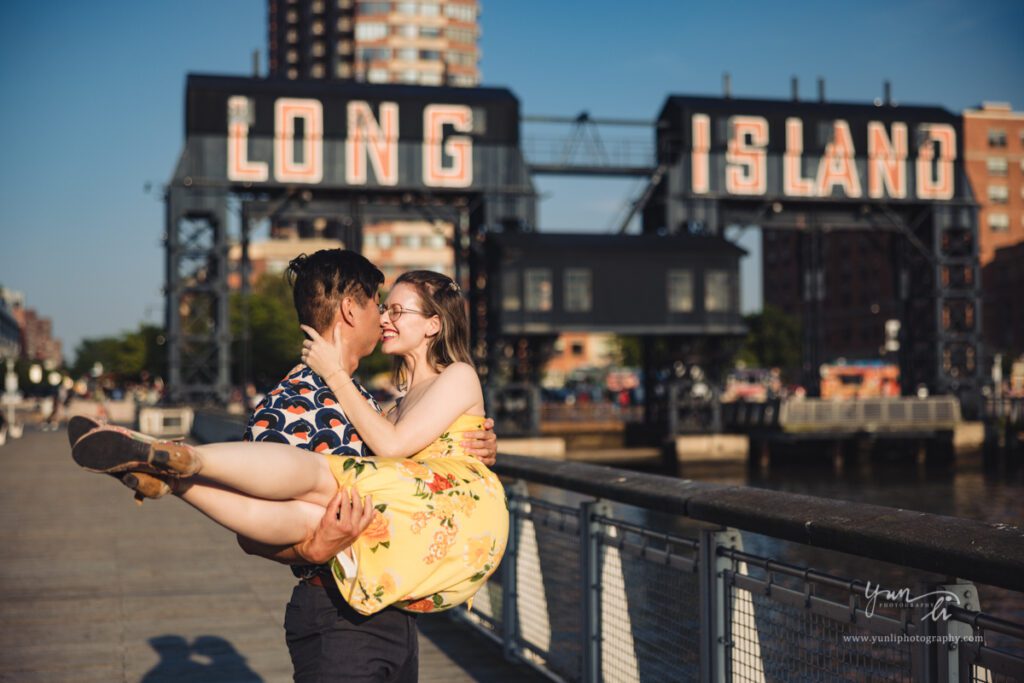 Engagement Picture at Gantry Plaza State Park - Long Island Wedding Photographer - Yun Li Photography