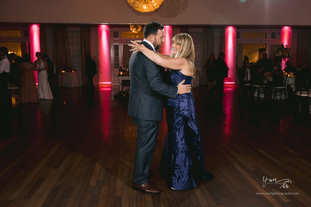 Wedding at Heritage Club at Bethpage - Long Island Wedding Photographer - Yun Li Photography