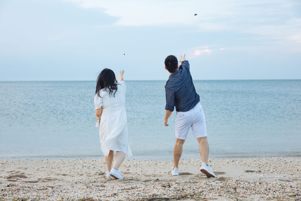 Engagement Pictures at Sunken Meadow State park - Long Island Wedding Photographer - Yun Li Photography