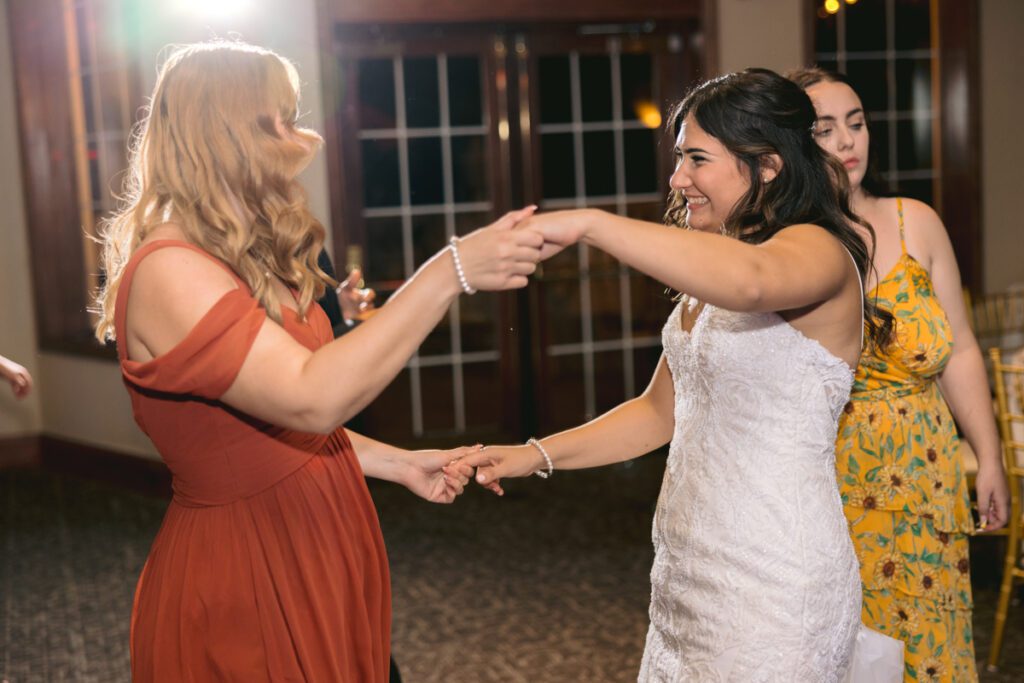 Wedding at Willow Creek Golf & Country Club - Long Island Wedding Photographer - Yun Li Photography