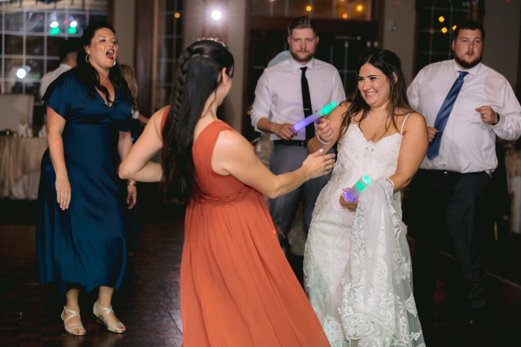 Wedding at Willow Creek Golf & Country Club - Long Island Wedding Photographer - Yun Li Photography