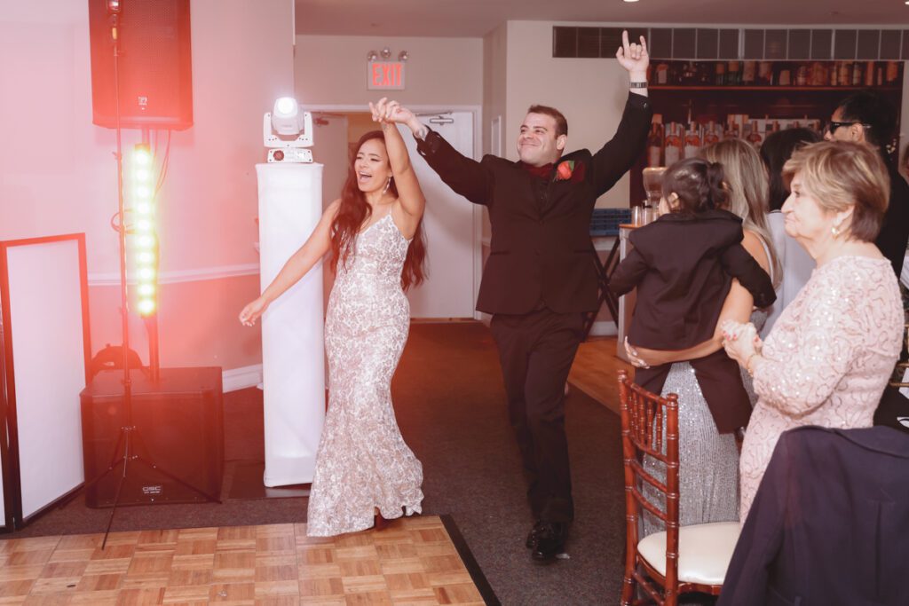 Wedding at Morris Yacht Beach Club - Long Island Wedding Photographer