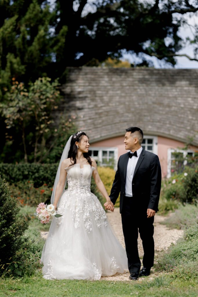 Pre-wedding photos at Planting Fields Arboretum - Long Island Wedding Photographer - Yun Li Photography
