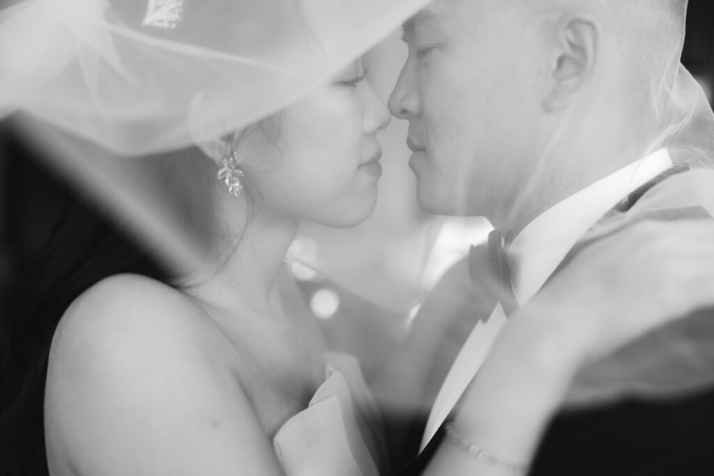 Pre-wedding photo session at Sand's Point Preserve - Long Island Wedding Photographer - Yun Li Photography