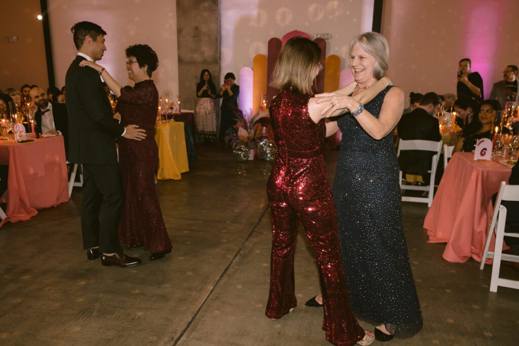 Wedding at Dobbin St. in Brooklyn New York - Long Island Wedding Photographer - Yun Li Photography