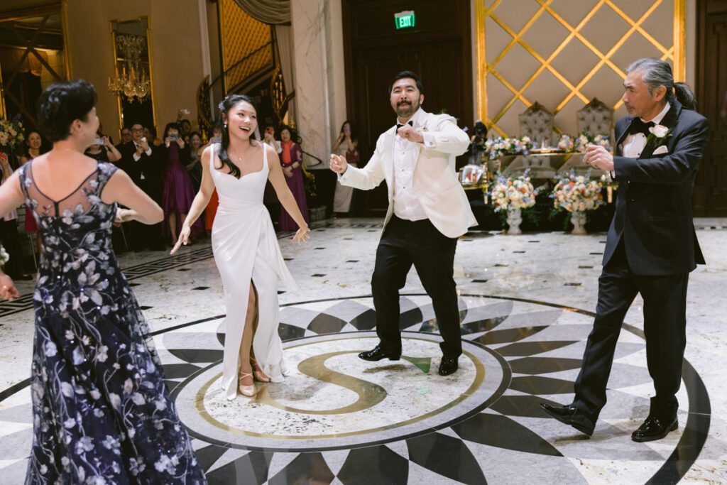Wedding at Shadowbrook at Shrewsbury in New Jersey - New York Wedding Photographer - Yun Li Photography