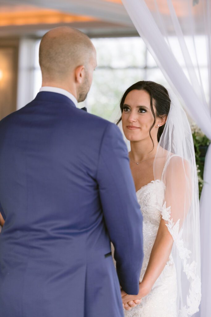 Wedding at Glen Island Harbour Club - New York Wedding Photographer
