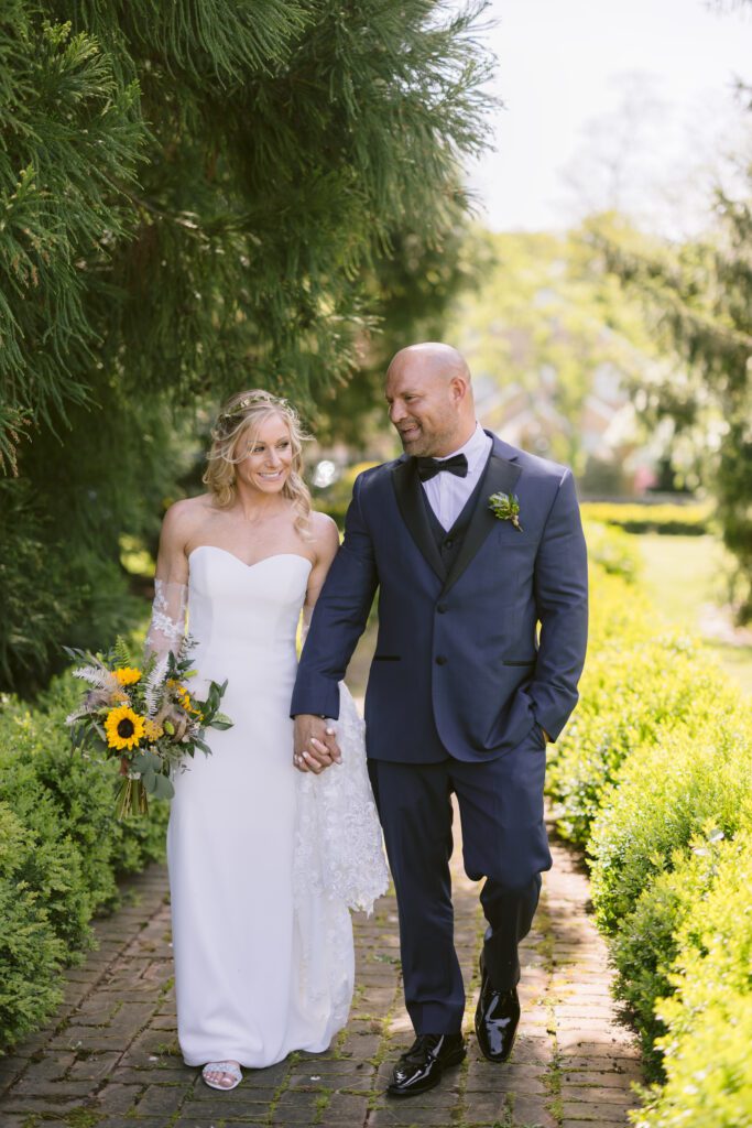 Wedding at Jedediah Hawkins Inn - Long Island Wedding Photographer