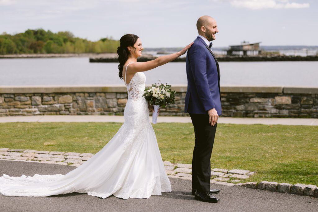 Wedding at Glen Island Harbour Club - New York Wedding Photographer
