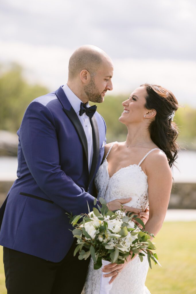 Wedding at Glen Island Harbour Club - New York Wedding Photographer