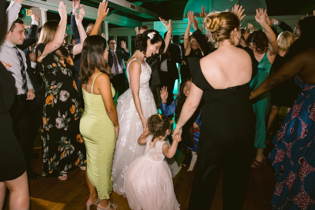 Wedding at Old Field Club - Long Island Wedding Photographer - Yun Li Photography