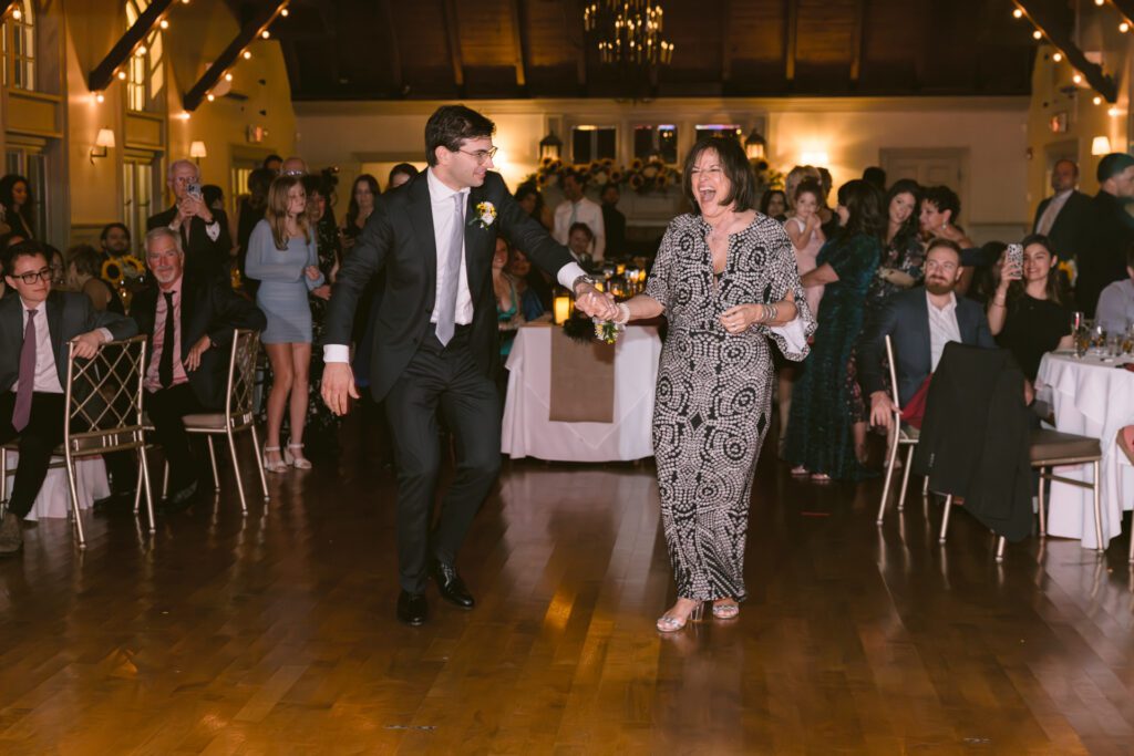 Wedding at Old Field Club - Long Island Wedding Photographer - Yun Li Photography