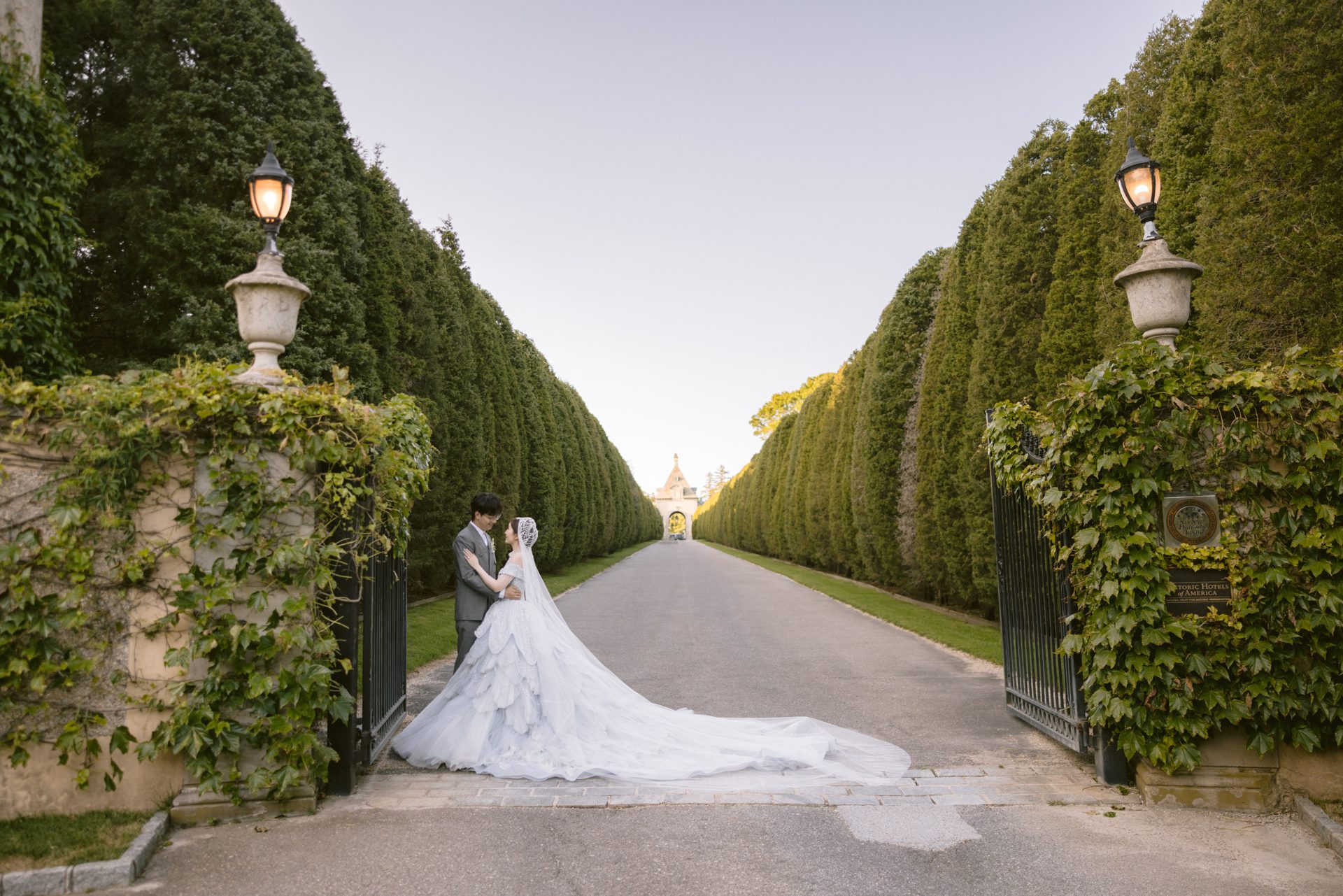 Wedding at Oheka Castle - New York Wedding Photographer - Yun Li Photography