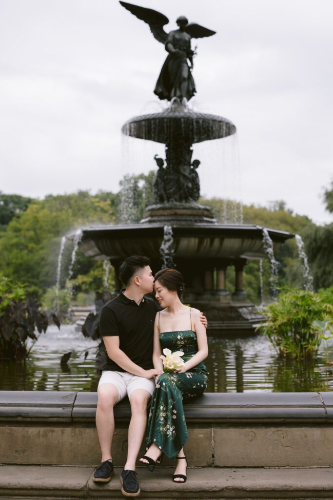 Pre-wedding Picture at Central Park - New York Wedding Photographer