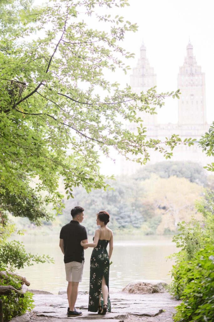 Pre-wedding Picture at Central Park - New York Wedding Photographer