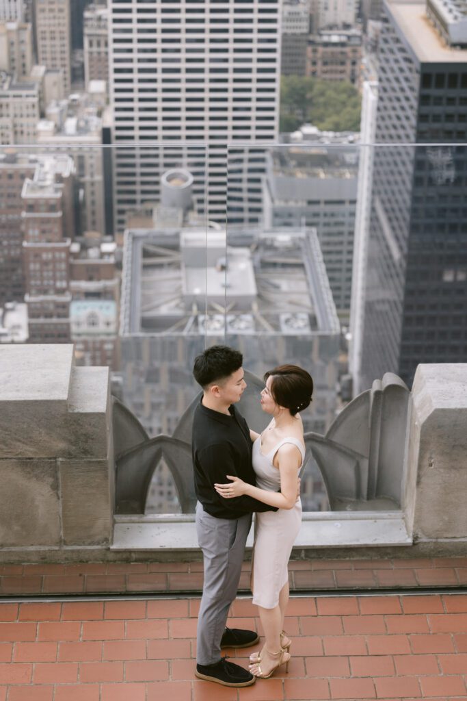 Engagement picture at Top of the Rock - New York Wedding Photographer