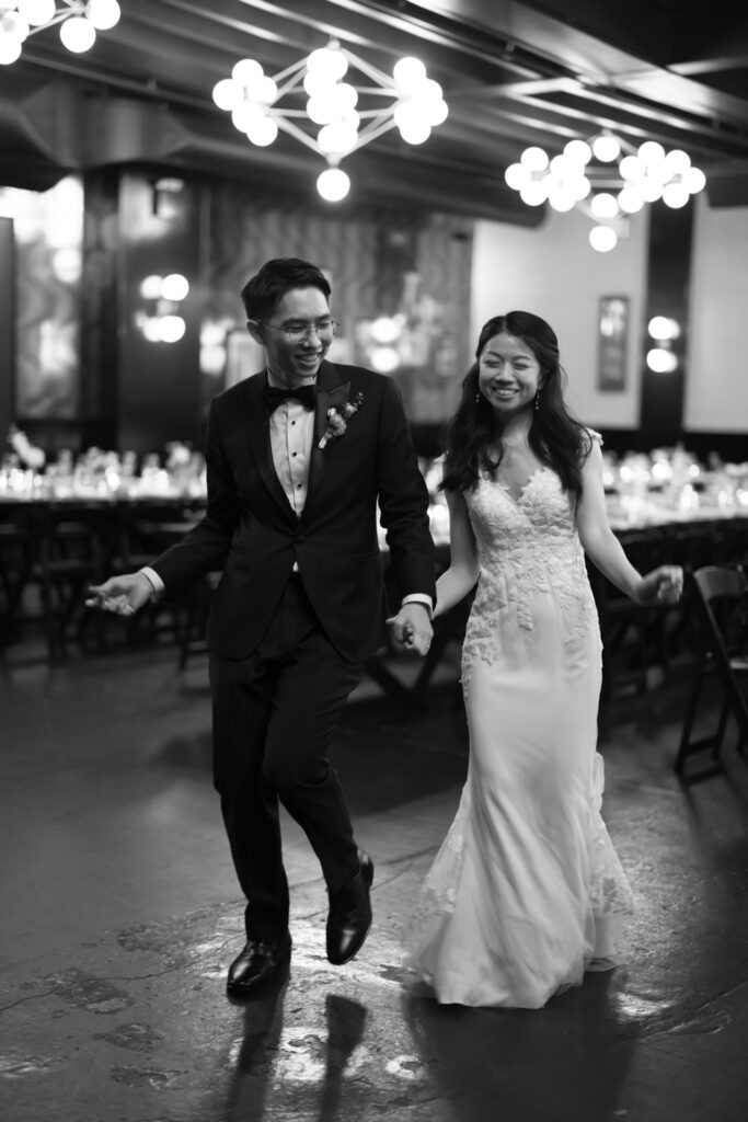 Wedding at 501 Union in Brooklyn - New York Wedding Photographer
