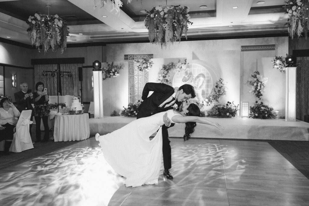 Wedding at Sheraton LaGuardia East Hotel - Long Island Wedding Photographer - Yun Li Photography