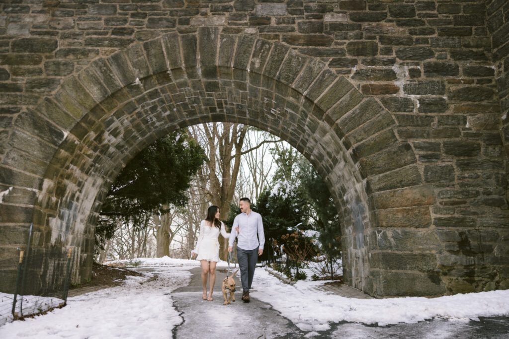 Engagement Pictures at Fort Tyron Park - New York Wedding Photographer - Yun Li Photography