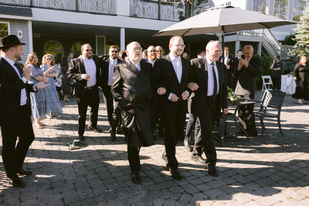 Orthodox Jewish Wedding at Falkirk Estate and Country Club - New York Wedding Photographer - Yun Li Photography