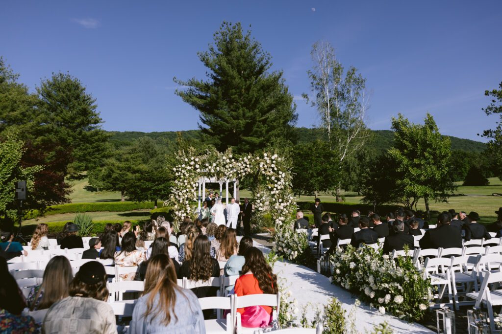 Orthodox Jewish Wedding at Falkirk Estate & Country Club - New York Wedding Photographer - Yun Li Photography