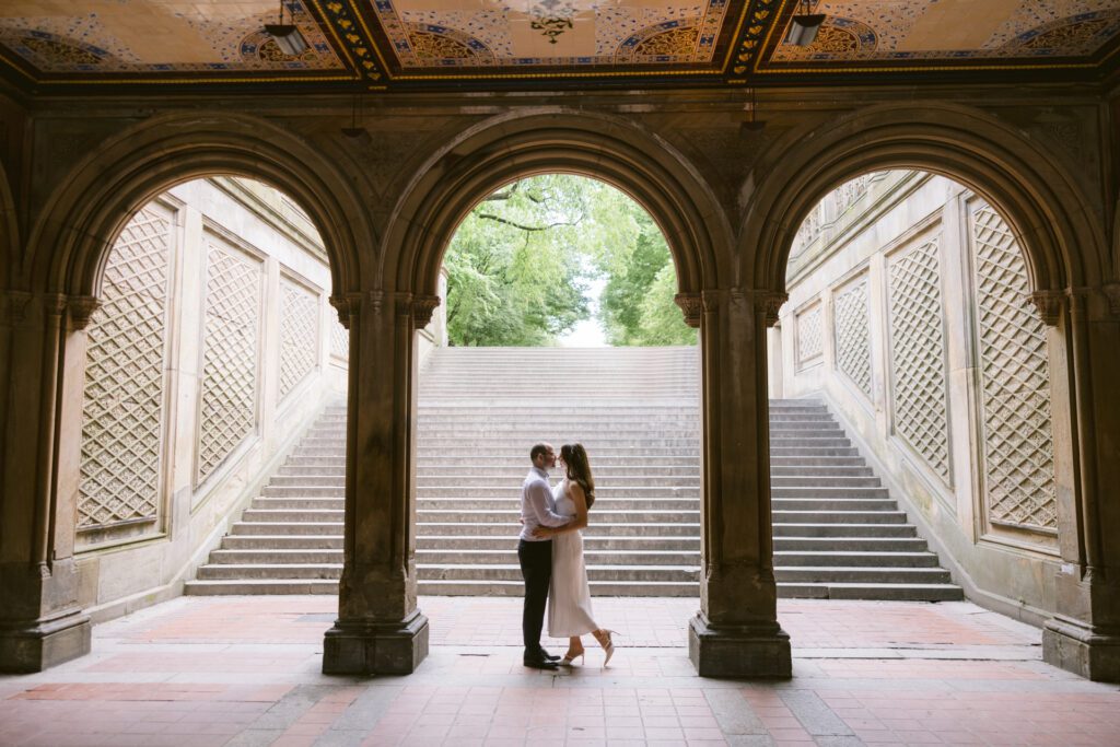 Engagement Photo Session in Central Park - New York Wedding Photographer - Yun Li Photography