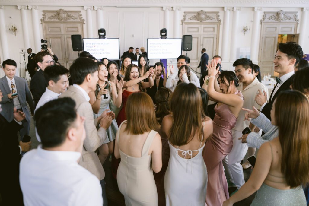 Wedding at Park Chateau - New York Wedding Photographer - Yun Li Photography