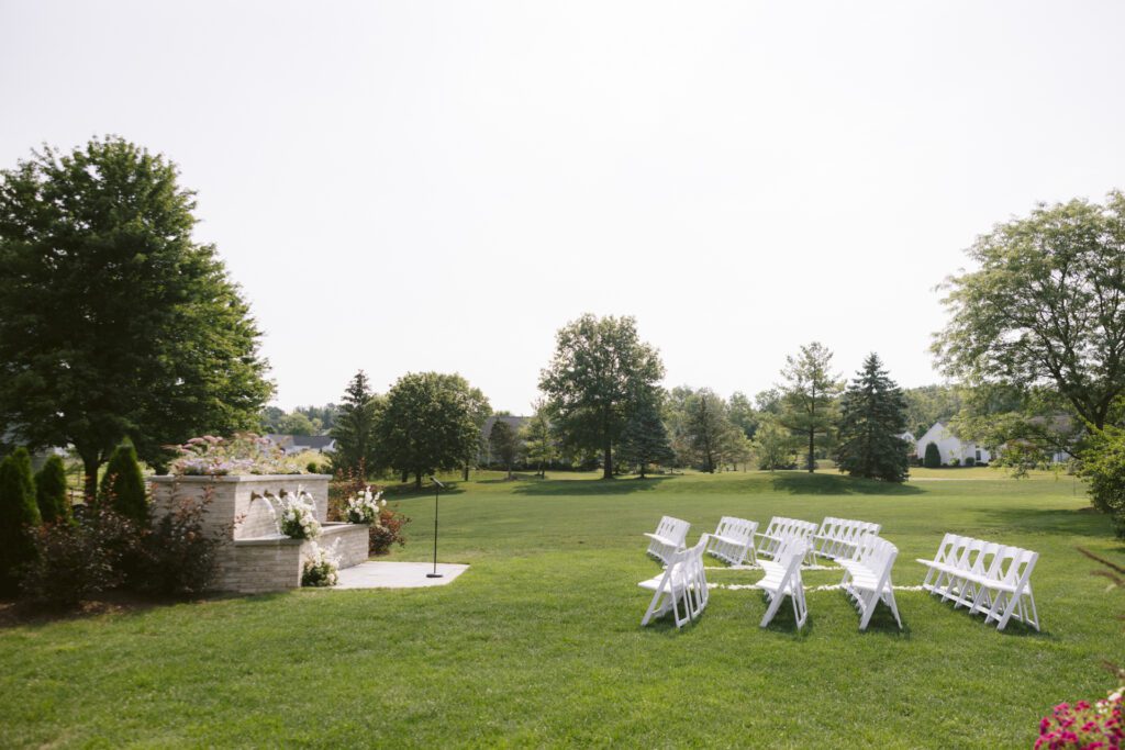 Wedding at Inn Walden in Aurora Ohio - Cleveland Wedding Photographer - Yun Li Photographer