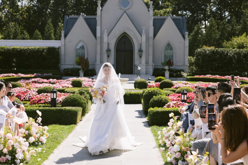 Wedding at Park Chateau - New York Wedding Photographer - Yun Li Photography