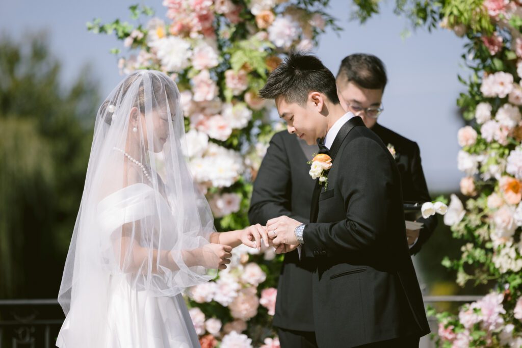 Wedding at Park Chateau - New York Wedding Photographer - Yun Li Photography