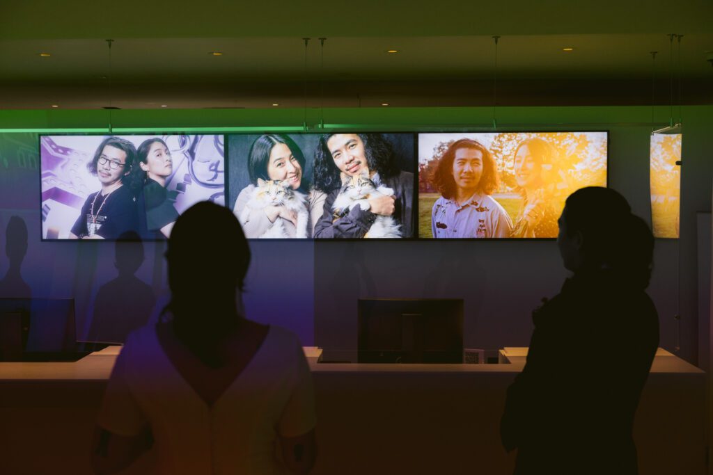 Wedding at Museum of the Moving Image - New York Wedding Photographer - Yun Li Photography