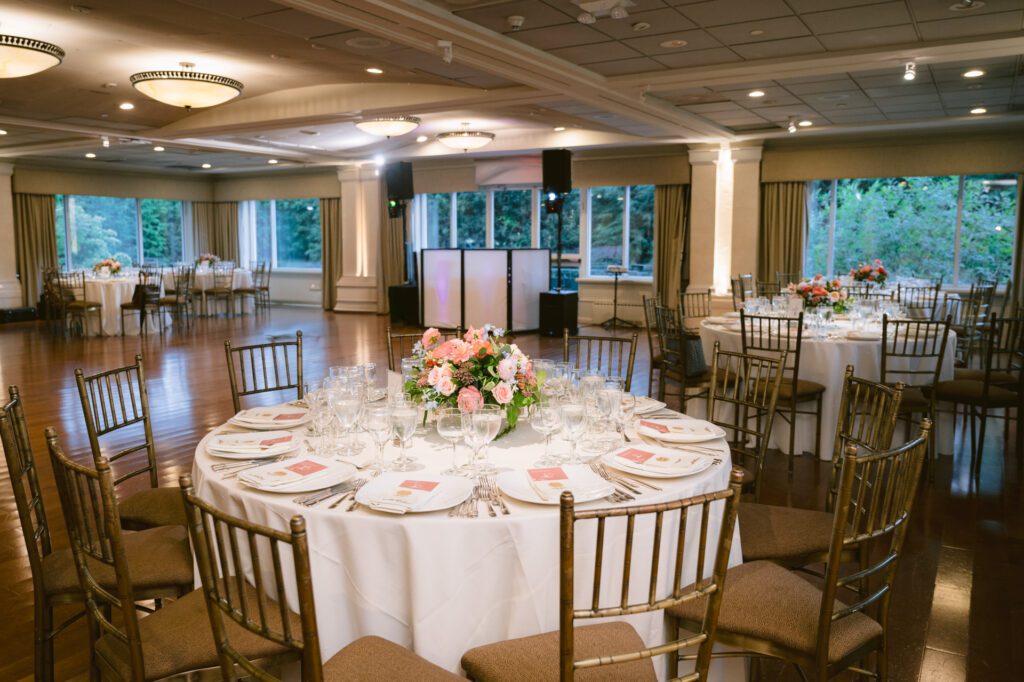 Wedding at Abigail Kirsch at Tappan Hill Mansion - New York Wedding Photographer - Yun Li Photography
