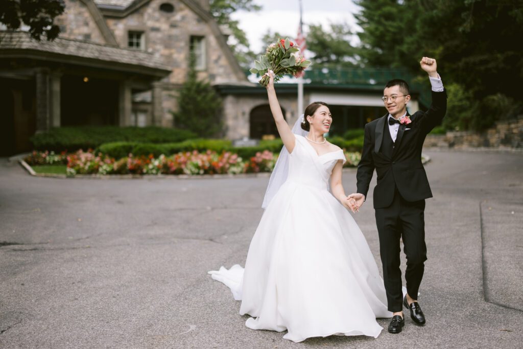 Wedding at Abigail Kirsch at Tappan Hill Mansion - New York Wedding Photographer - Yun Li Photography