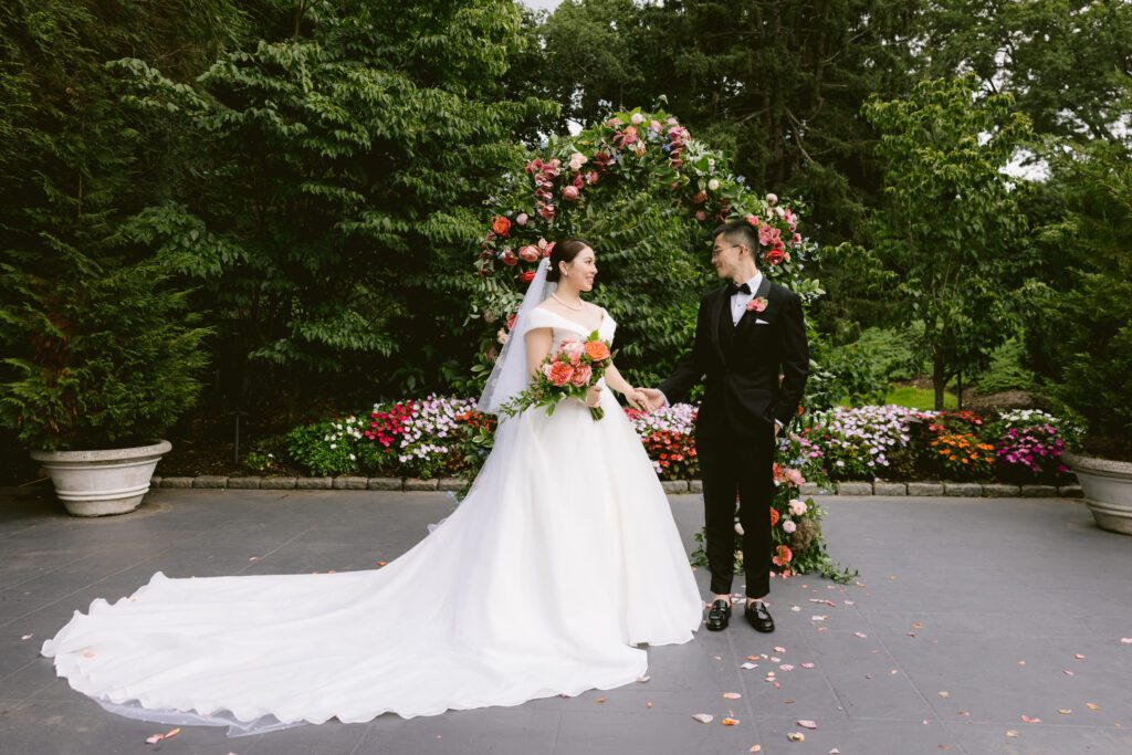 Wedding at Abigail Kirsch at Tappan Hill Mansion - New York Wedding Photographer - Yun Li Photography