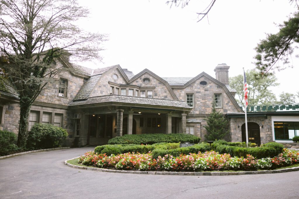Wedding at Abigail Kirsch at Tappan Hill Mansion - New York Wedding Photographer - Yun Li Photography