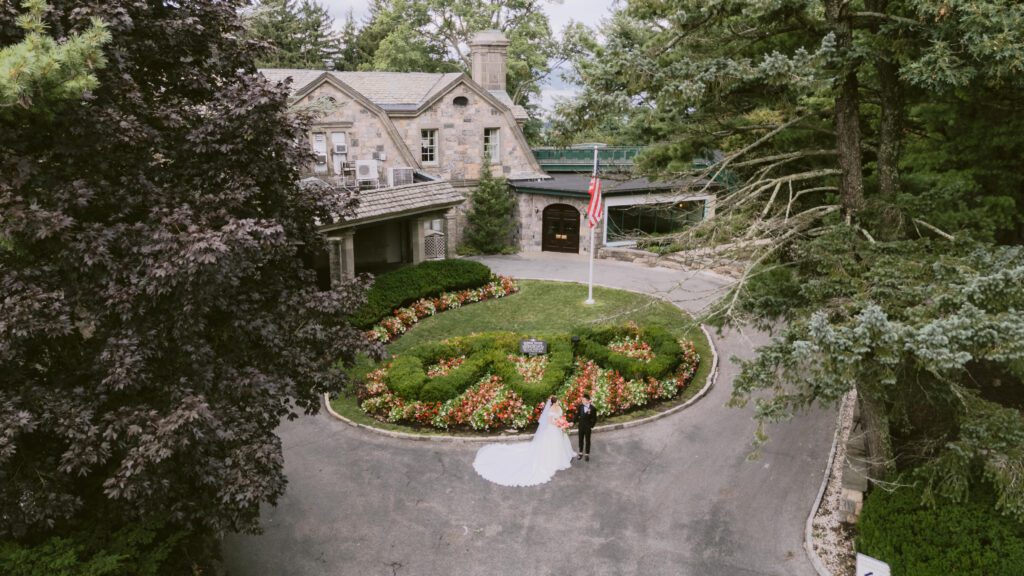 Wedding at Abigail Kirsch at Tappan Hill Mansion - New York Wedding Photographer - Yun Li Photography
