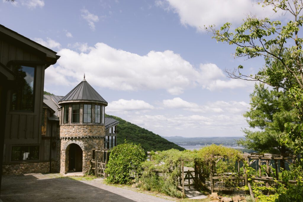 Wedding at Lambs Hill in Beacon NY - New York Wedding Photographer - Yun Li Photography