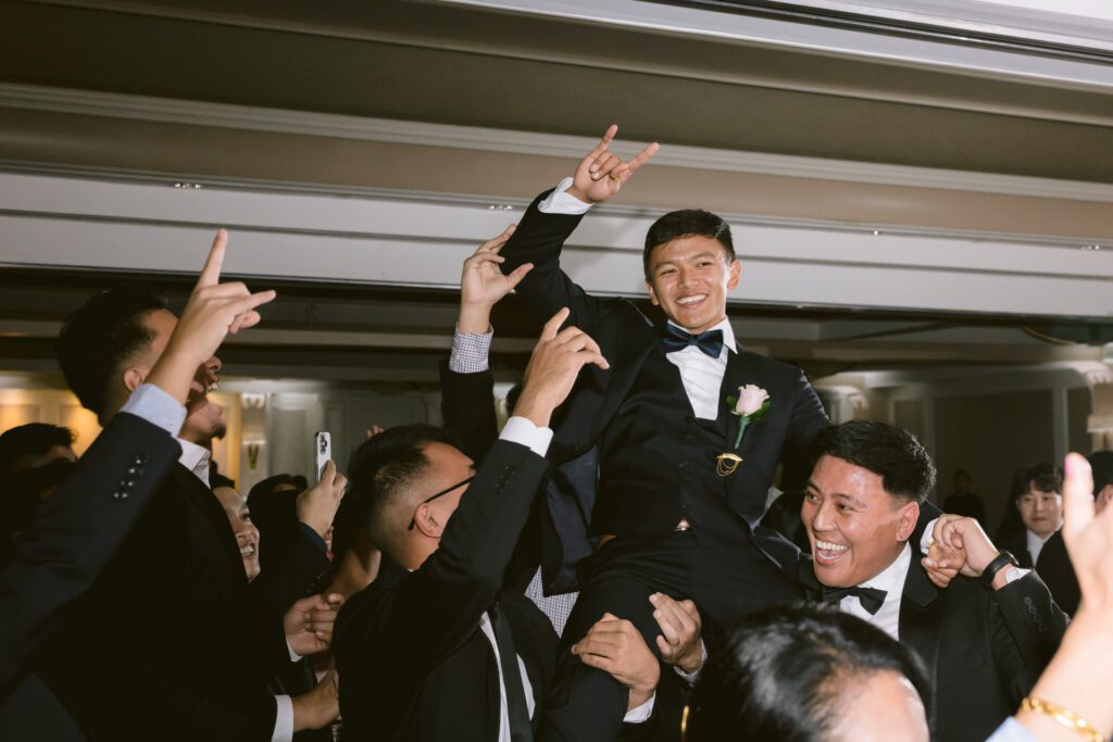 Wedding at Glen Island Harbour Club - New York Wedding Photographer - Yun Li Photography