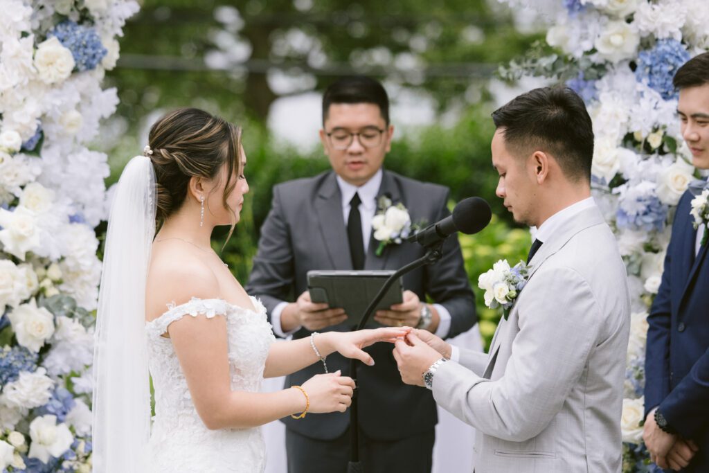Wedding at Sea Cliff Manor - Long Island Wedding Photographer - Yun Li Photography