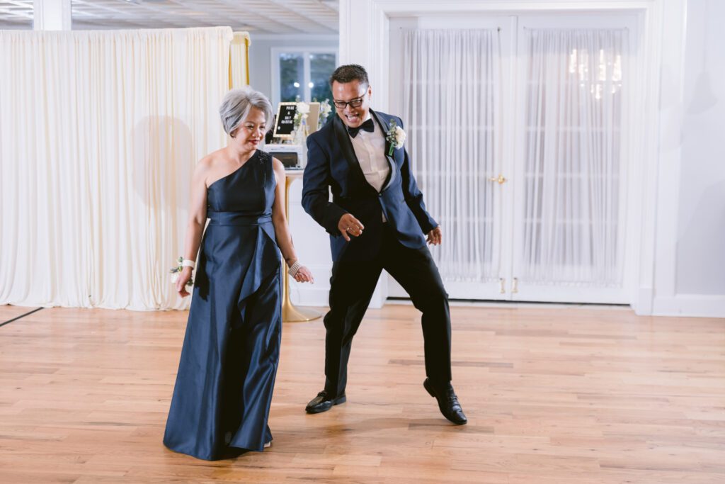 Wedding at Sea Cliff Manor - Long Island Wedding Photographer - Yun Li Photography
