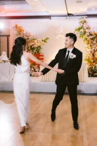 Wedding at Sheraton LaGuardia East Hotel - New York Wedding Photographer - Yun Li Photography