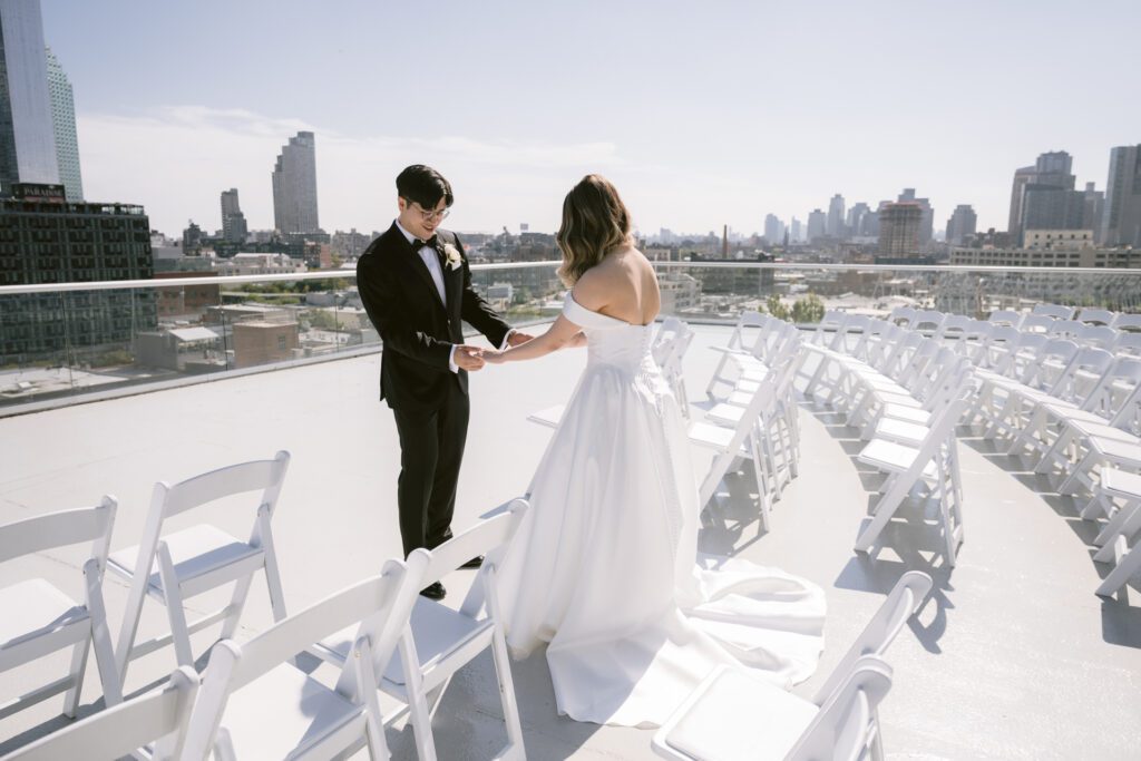Wedding at Ravel Hotel in Long Island City - New York Wedding Photographer - Yun Li Photography