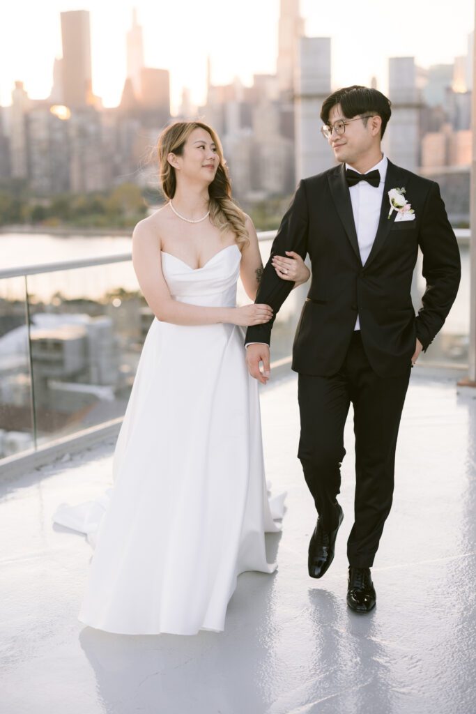 Wedding at Ravel Hotel in Long Island City - New York Wedding Photographer - Yun Li Photography