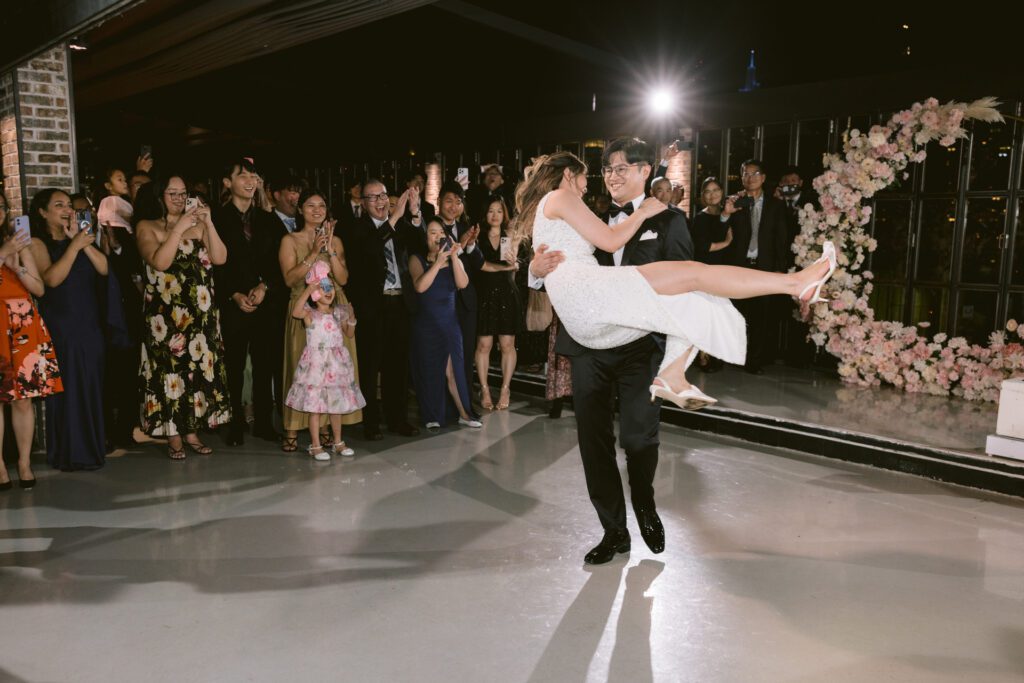 Wedding at Ravel Hotel in Long Island City - New York Wedding Photographer - Yun Li Photography